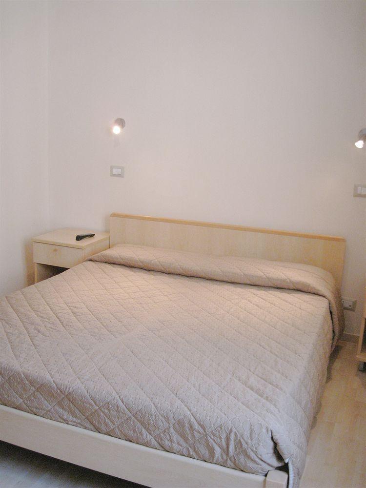 Fawlty Towers 2* Roma