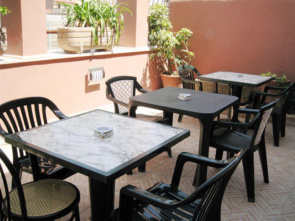 Fawlty Towers Roma